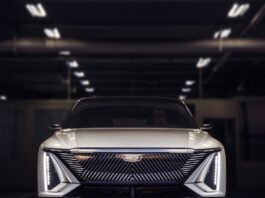 2022 Cadillac Lyriq front